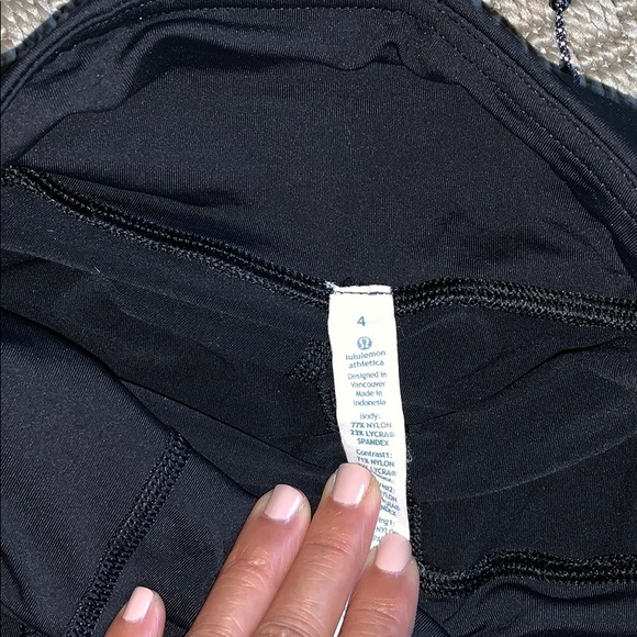 Lululemon cropped leggings - Picture 4 of 5